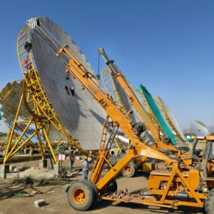 erecting-the-frame-with-2-hydras_may-2013_8969516281_o